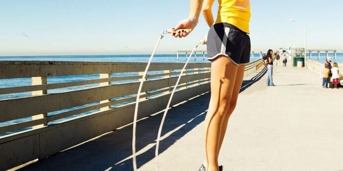Exercices de corde pour perdre du poids